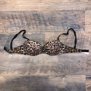 PINK Victoria’s Secret 32C Push-Up Bra Leopard